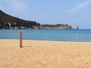 Spiaggia del Campese